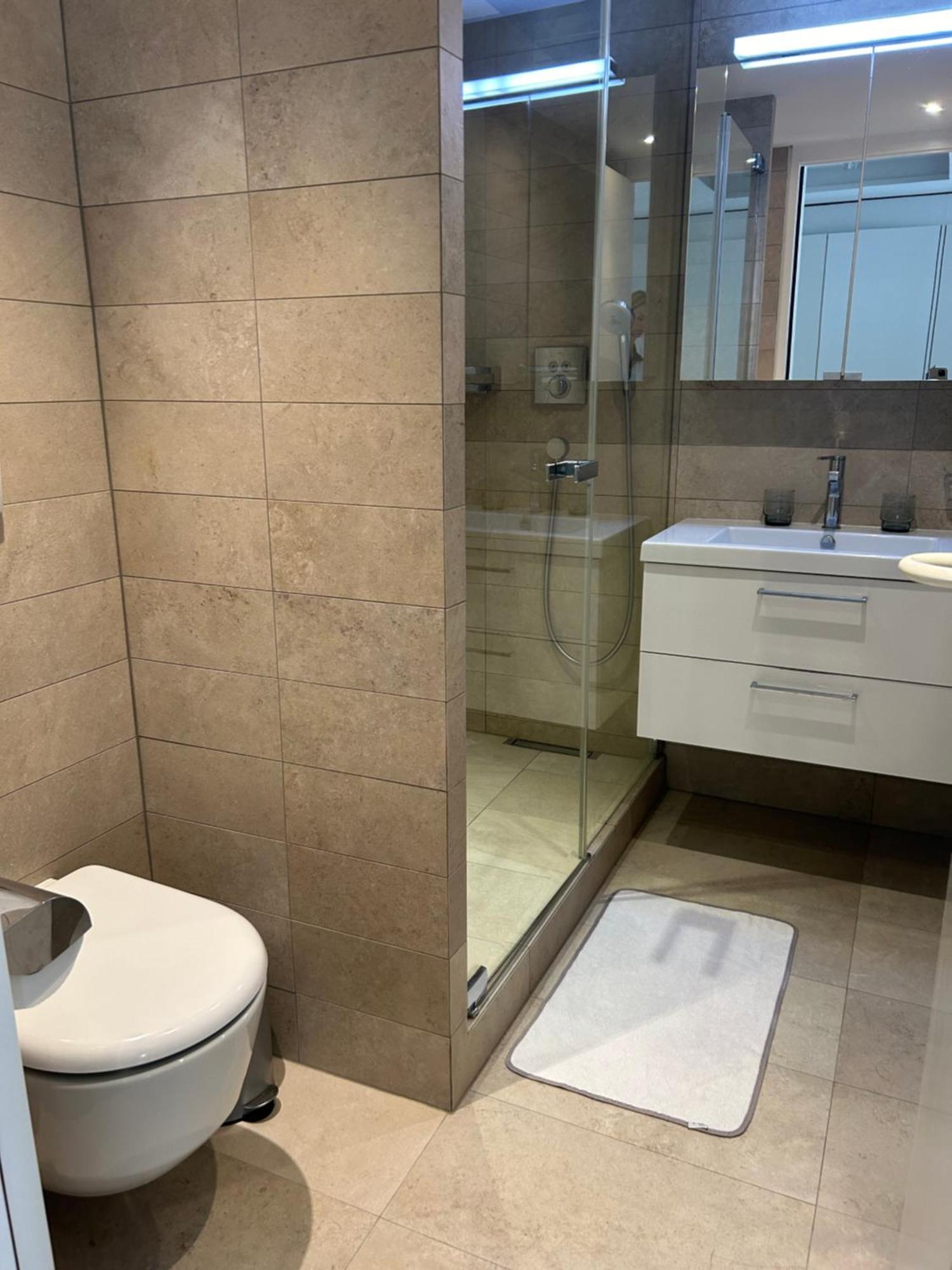 Beautiful New Studio, Centre Apartment